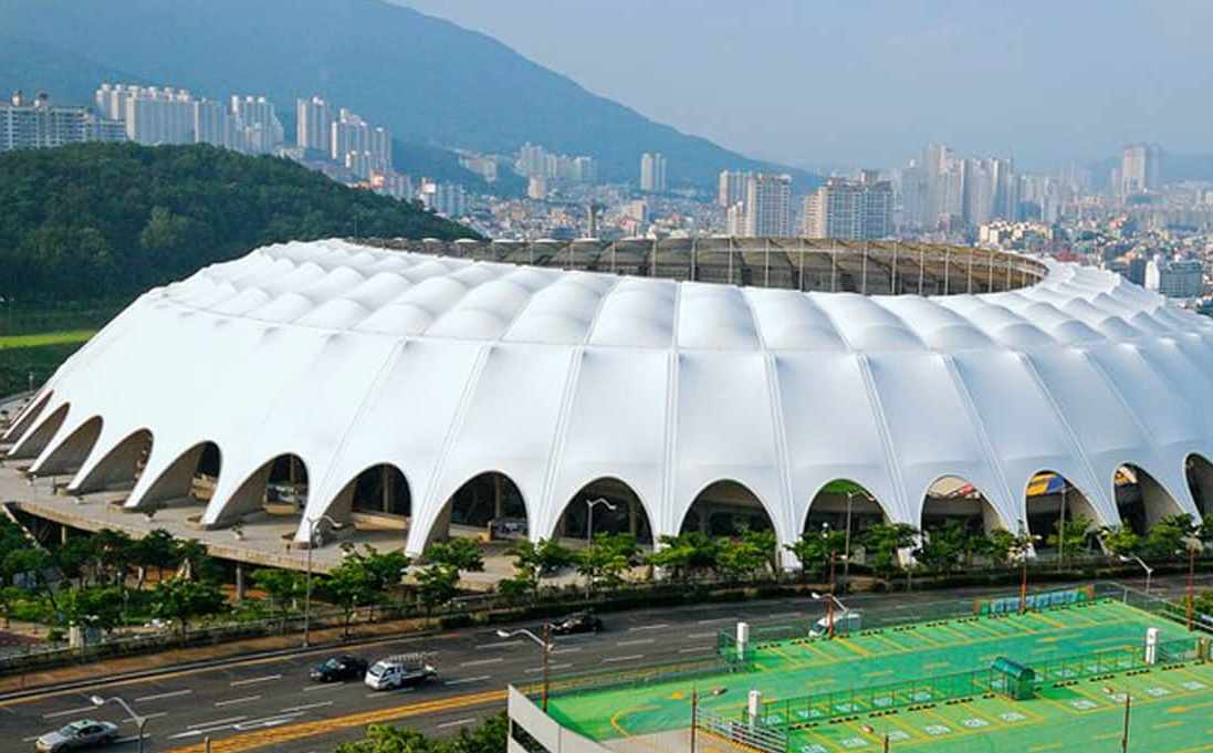 ПВХ ткани: виды, особенности, применения