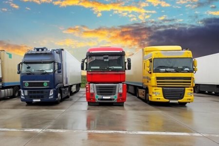 грузовые автомобили кожзам для крышки двигателя