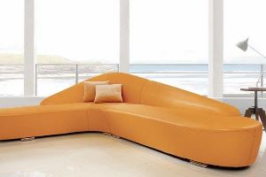 обивка из кожзаменителя