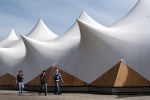 Эластичные тентовые ткани 