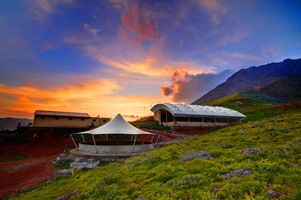 ПВХ ткани для тентовой архитектуры.jpg